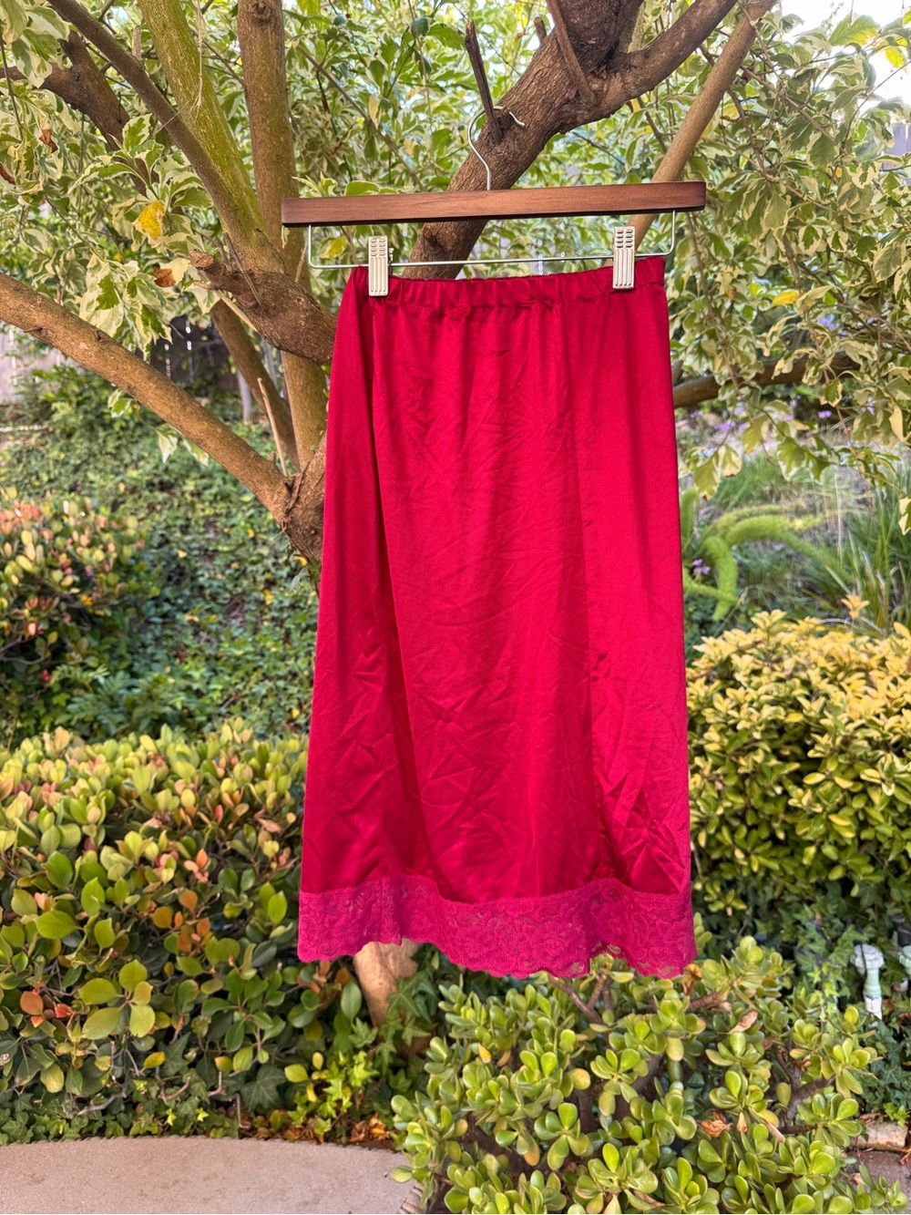 Elegant Red Midi Slip Skirt with Lace Trim